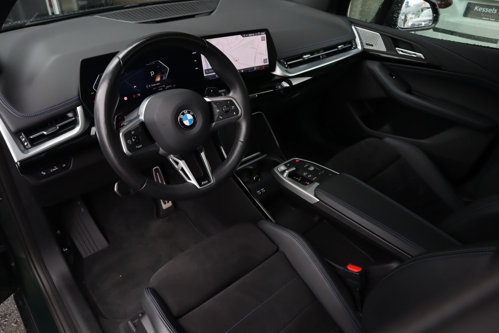 47490061-6.jpg