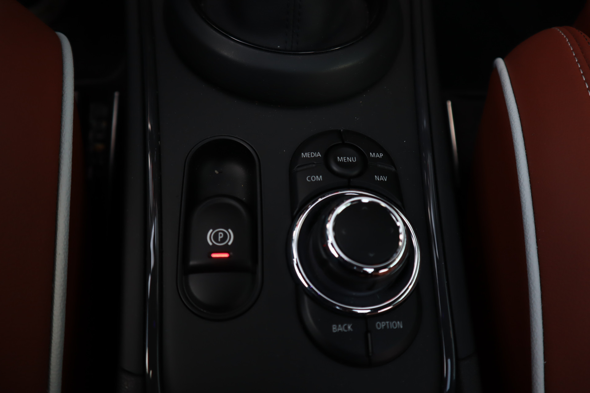 47531997-32.jpg