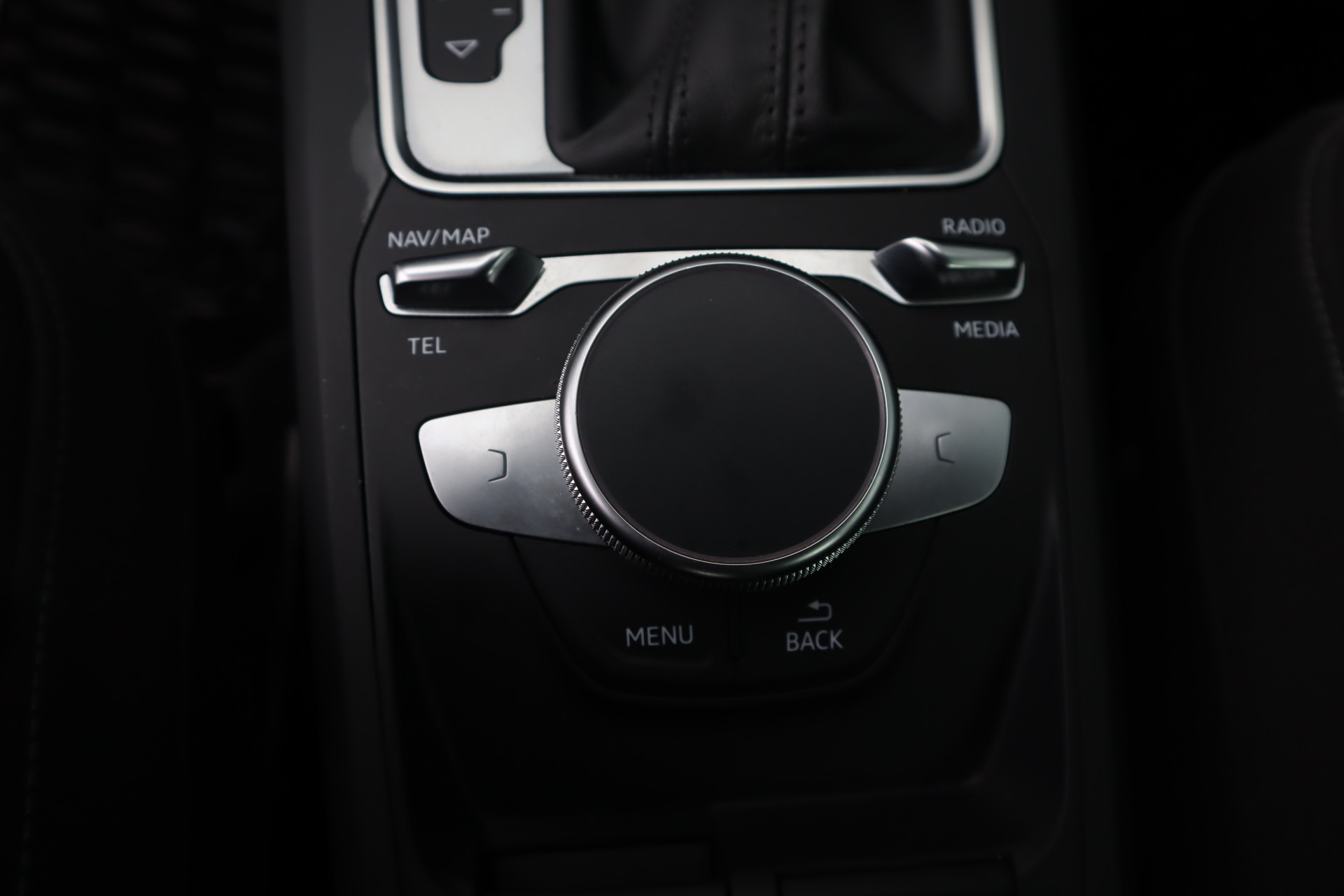 48404041-24.jpg