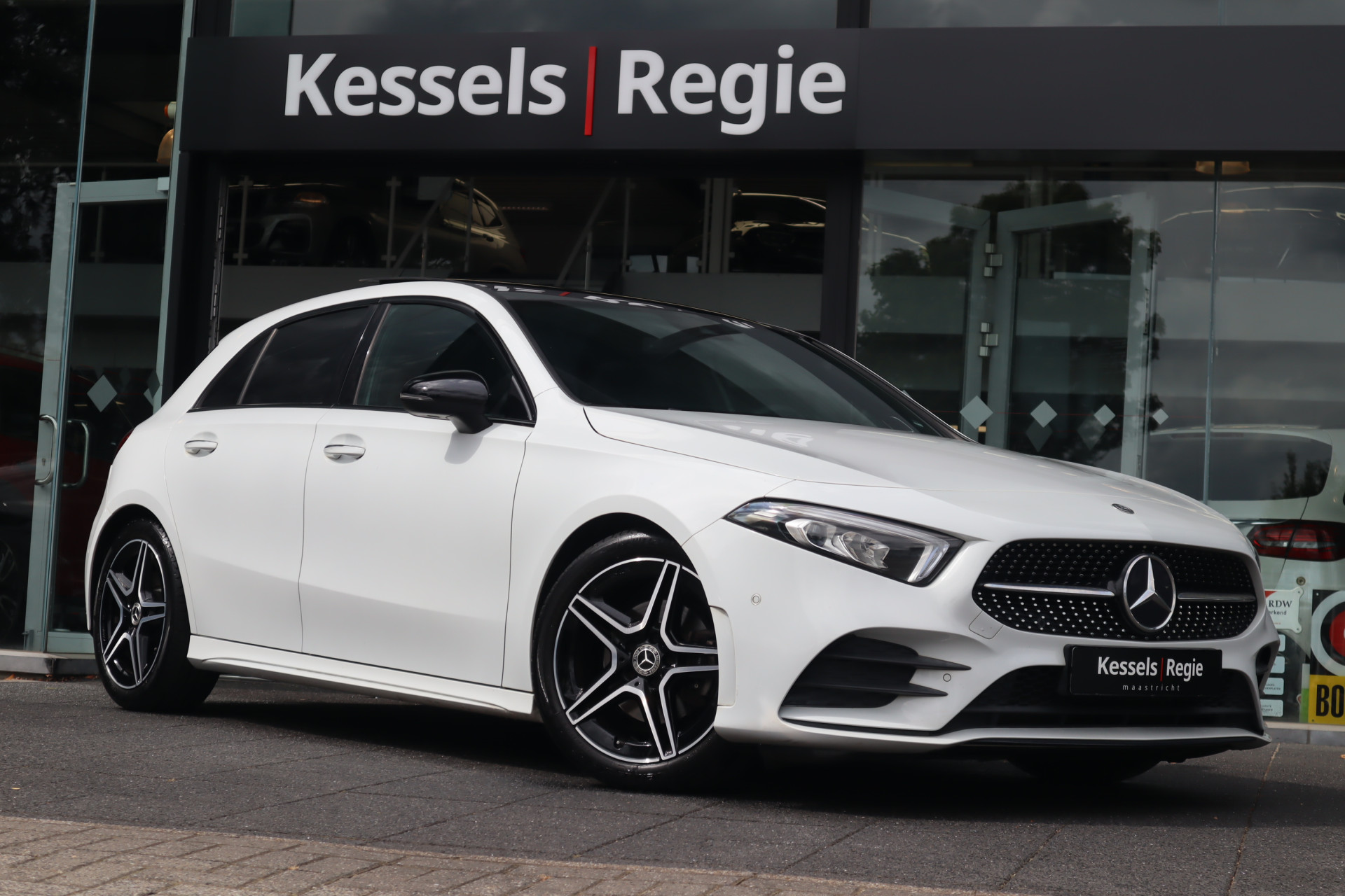 55950798