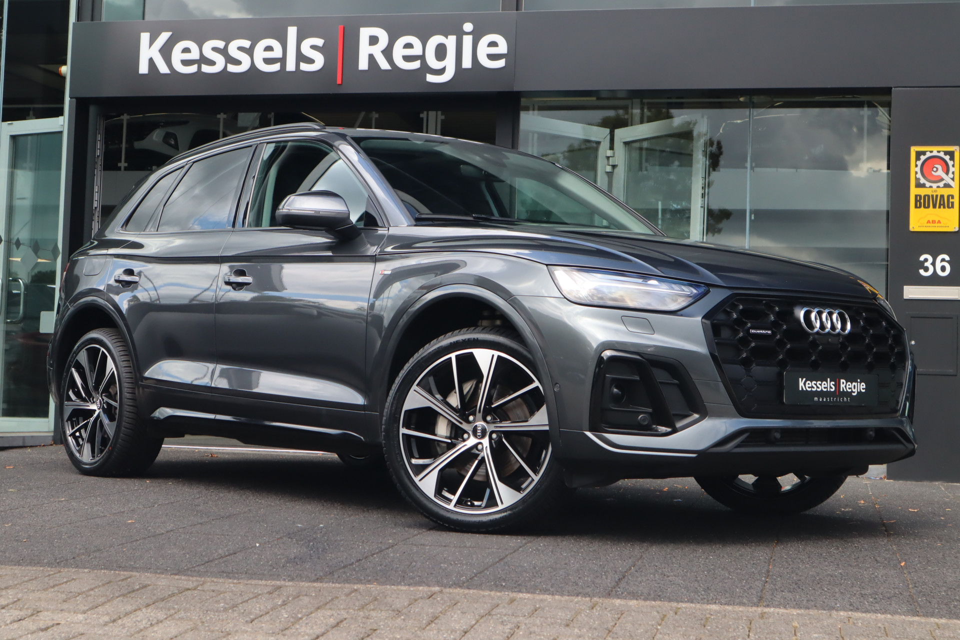 56139728