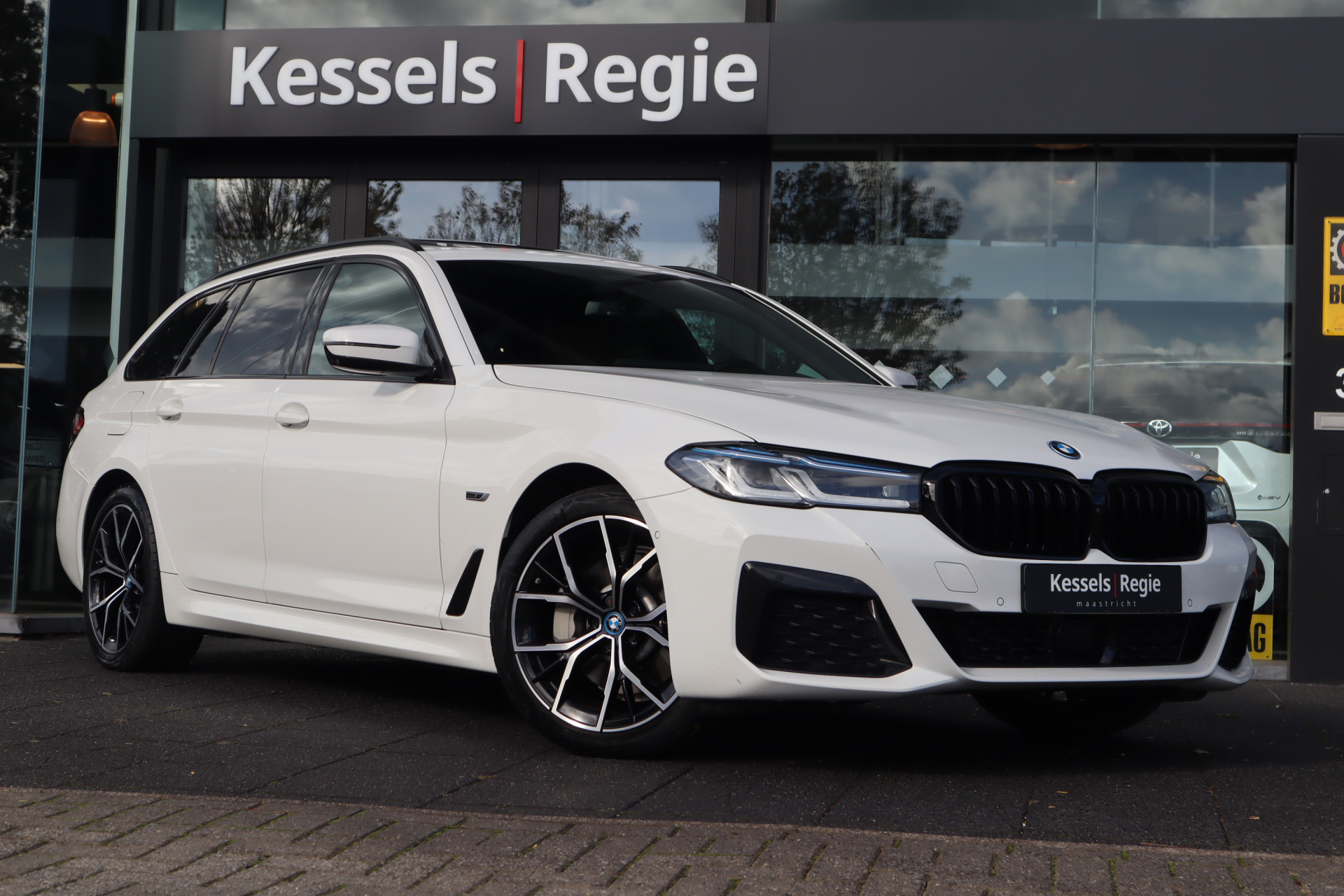 57674873